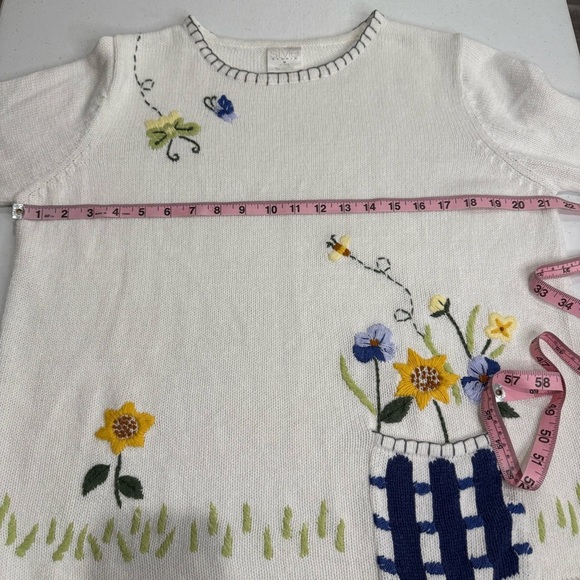 Vintage Cotton Sweater Floral Embroidery Butterfly Bee White Women’s Size Med - Picture 6 of 11